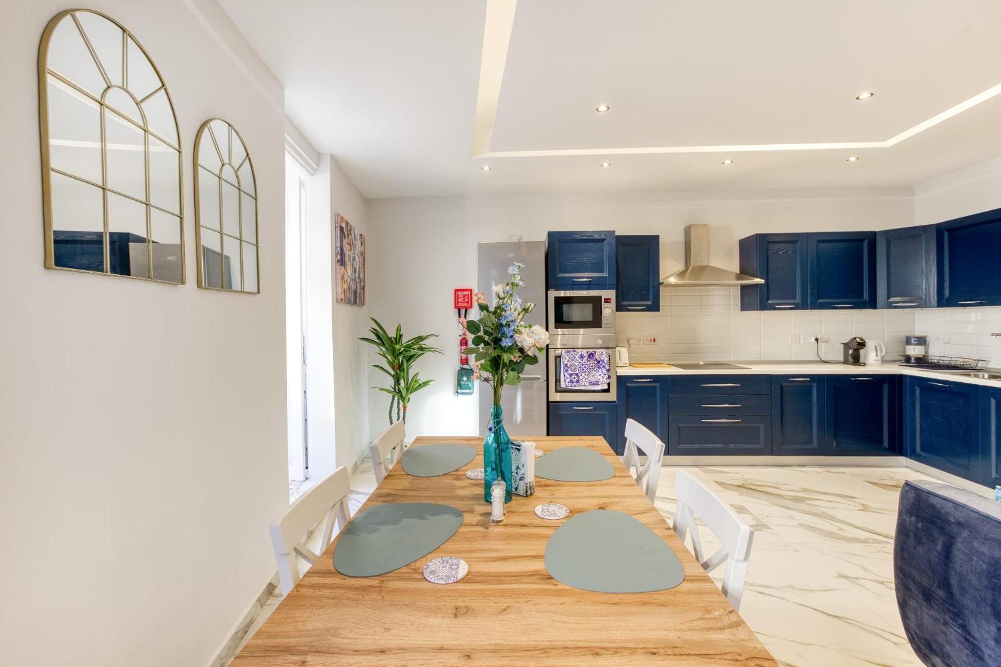 Bluebell Apartment-hosted By Sweetstay Sliema